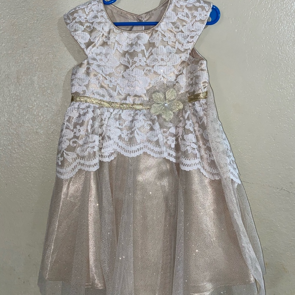 Jona Michelle Size 4T Gold and lace Dress
